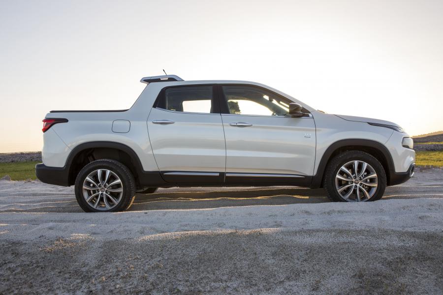  Fiat Toro Volcano (226) 2016 года  (фото 9 из 40)